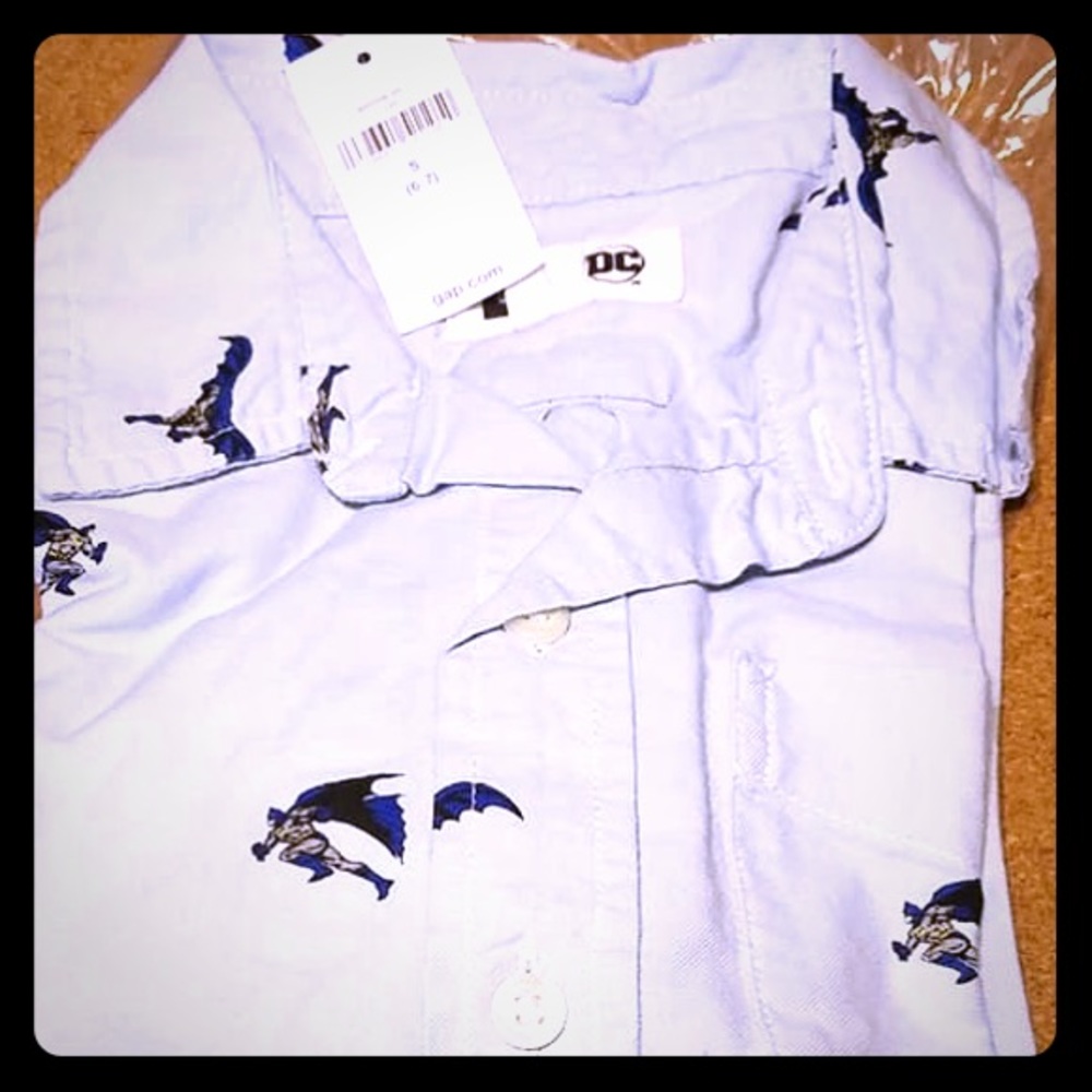 Gap Kids DC Comic Batman Button Down Long Sleeve